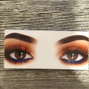 Kylie Cosmetics Royal Peach Palette